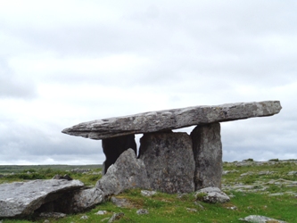 stein dolmen ahnen